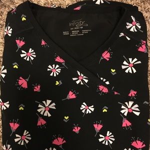 Cherokee Infinity Scrub Top